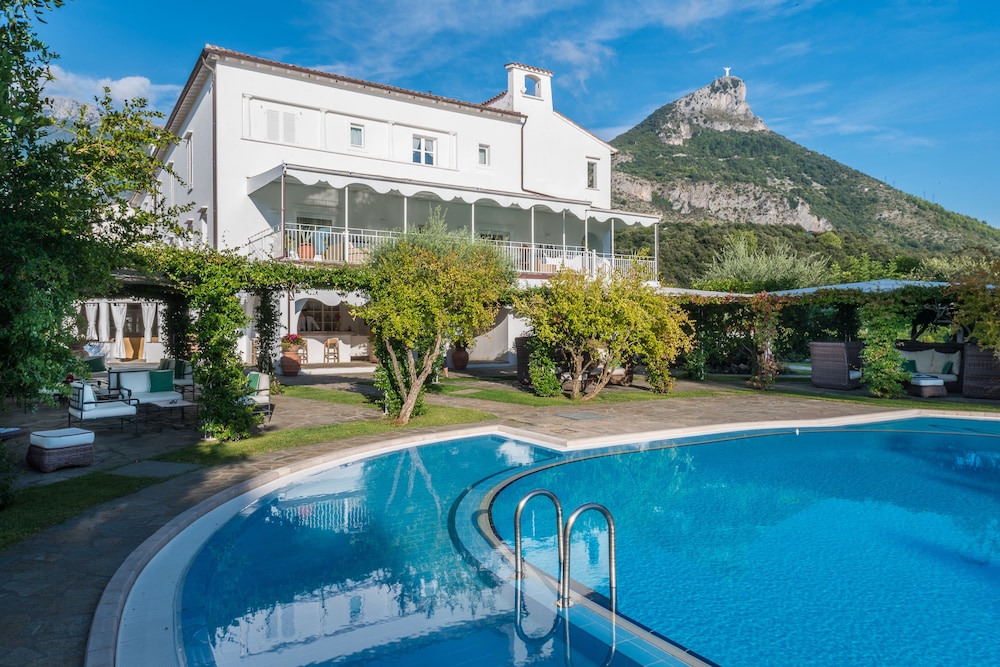 Santavenere Hotel 7/71