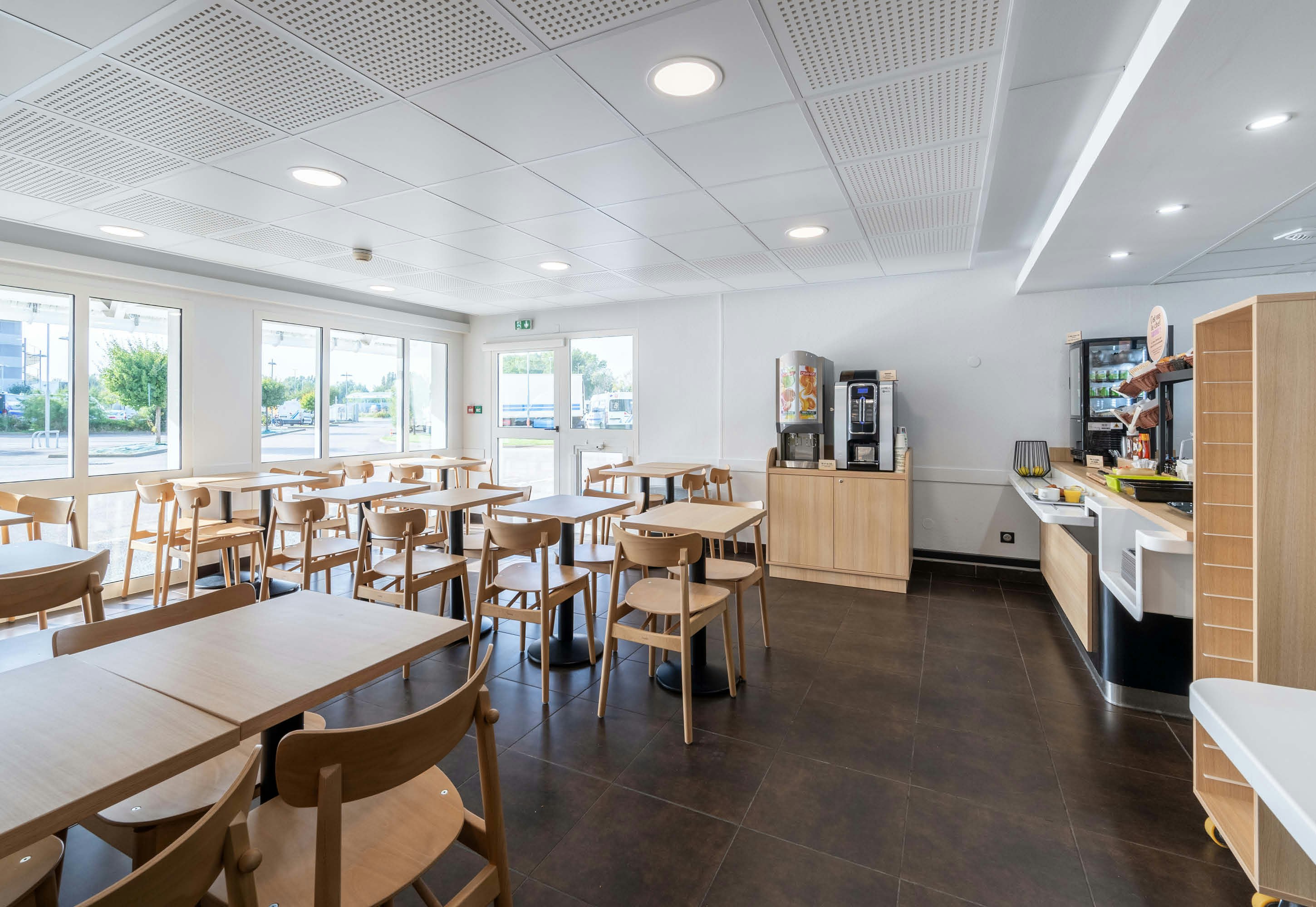 B&B Hotel Calais Terminal Cite Europe 2 etoiles 23/26