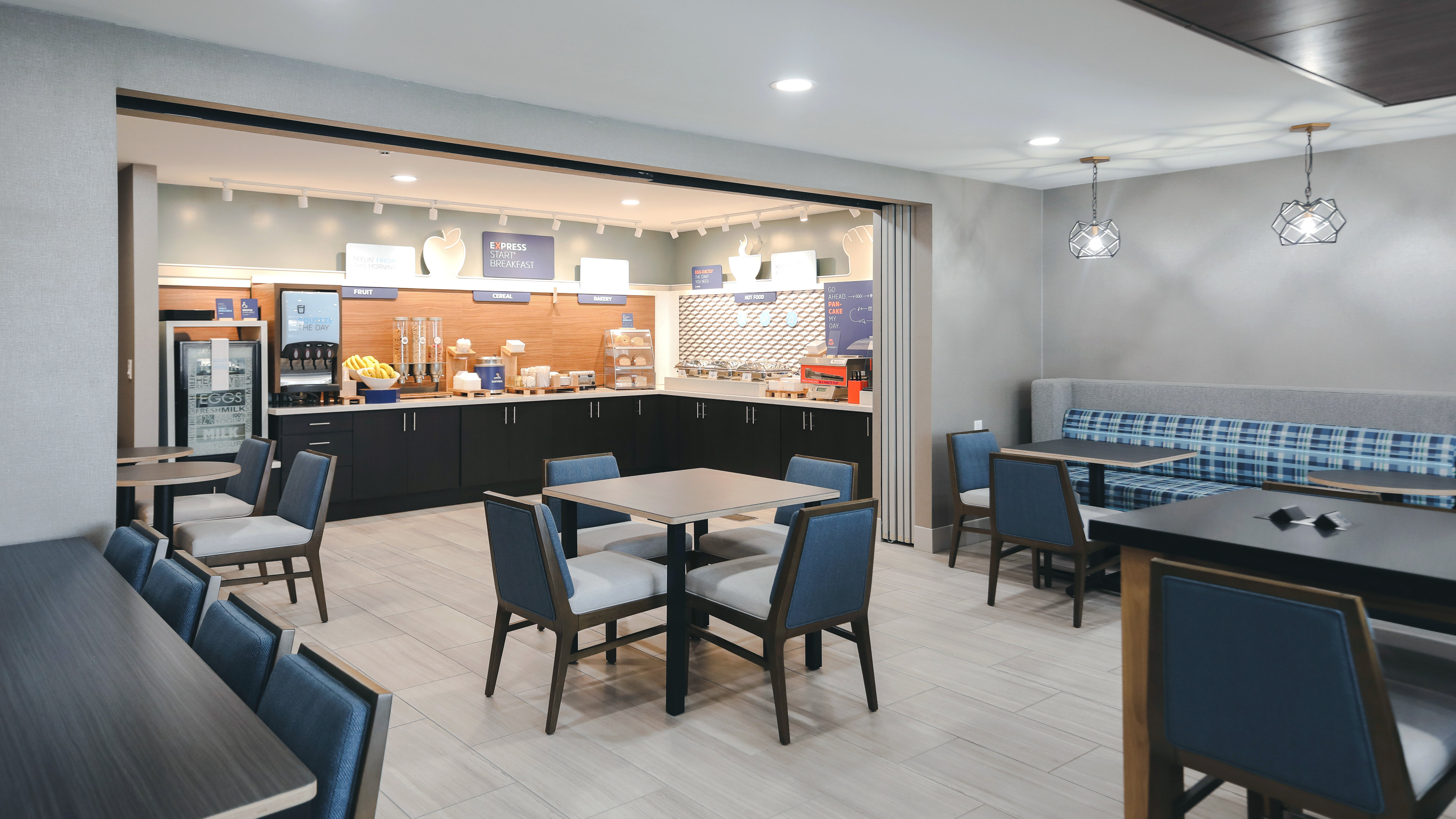 Holiday Inn Express Lompoc 23/32