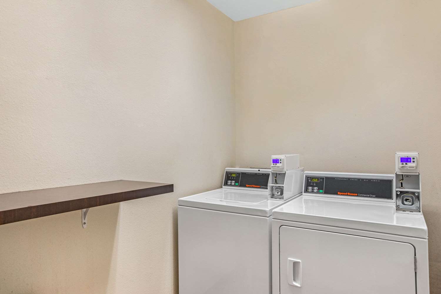 La Quinta Inn & Suites by Wyndham N Little Rock-McCain Mall 53/63