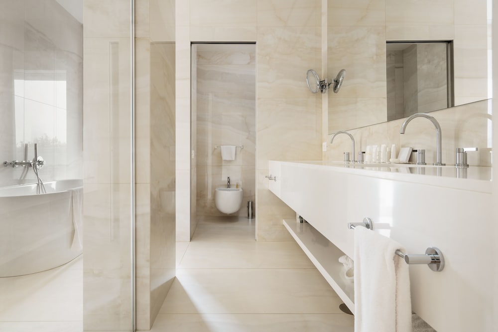 جناح بسرير كينج، Hotel Morfeo 4/6