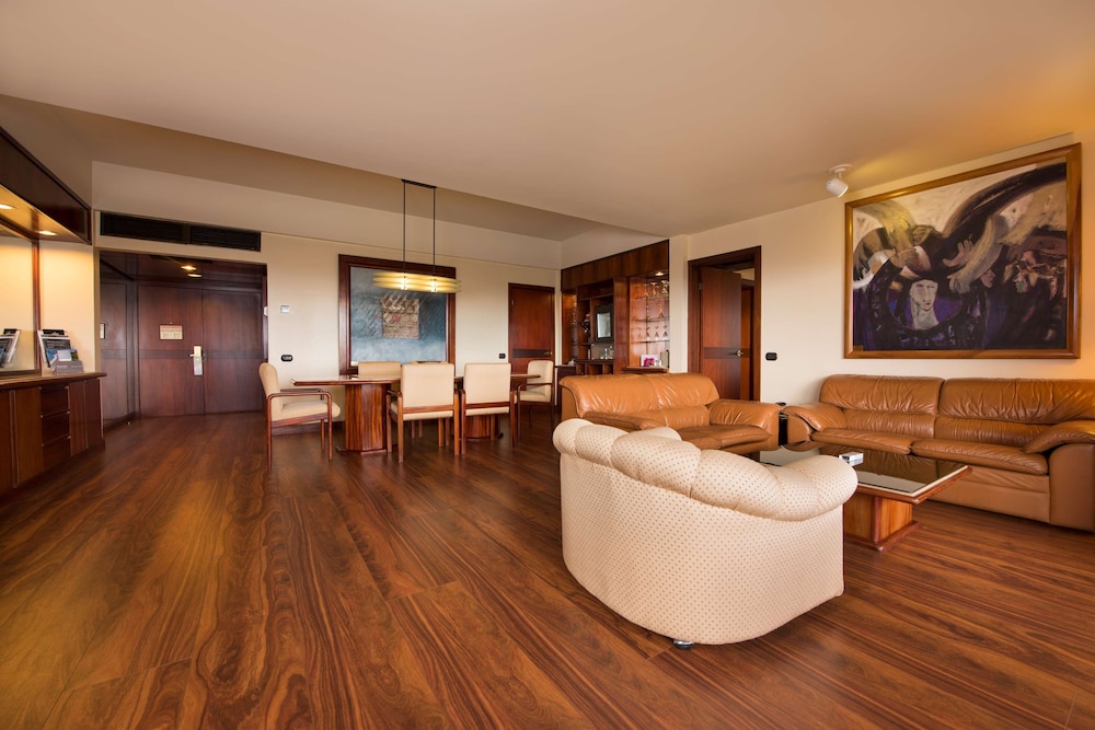 Barcelo San Jose 46/72