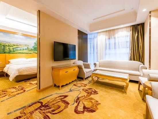 Vienna Hotel (Nanjing Qidi Street) 28/35