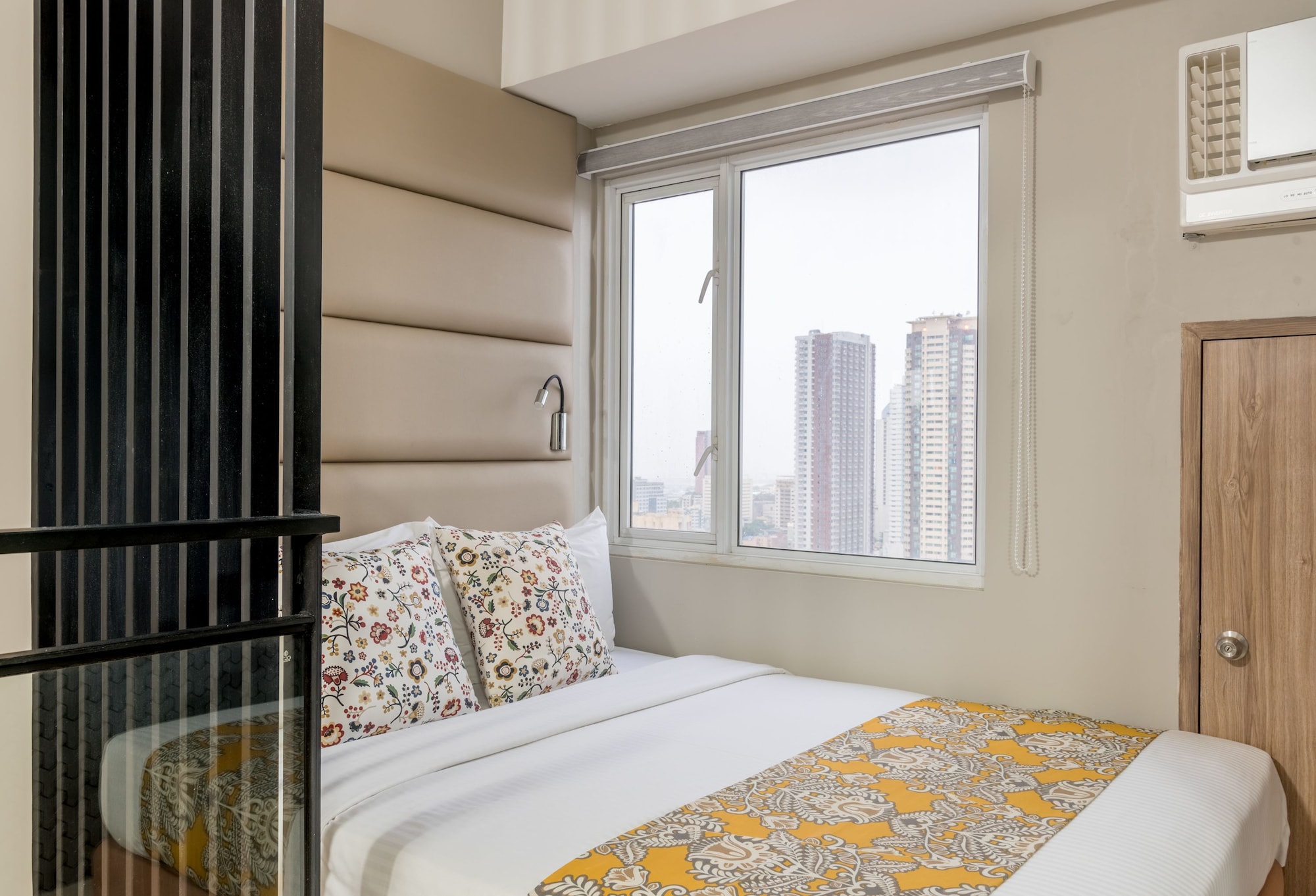 Loft, Kimberly, Queen Bed, Annex