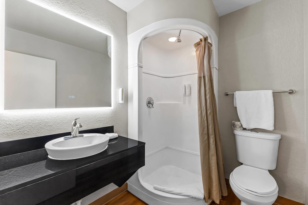 Park Inn by Radisson, Wells 58/59