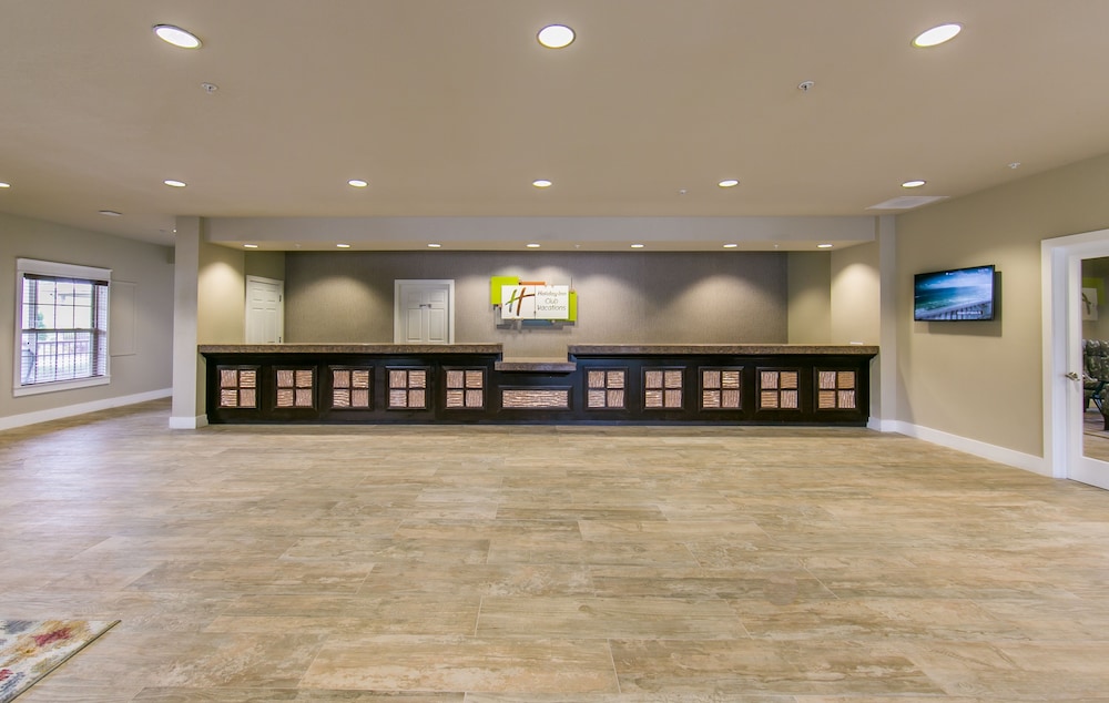 Holiday Inn Club Vacations Fox River Resort at Sheridan 6/47