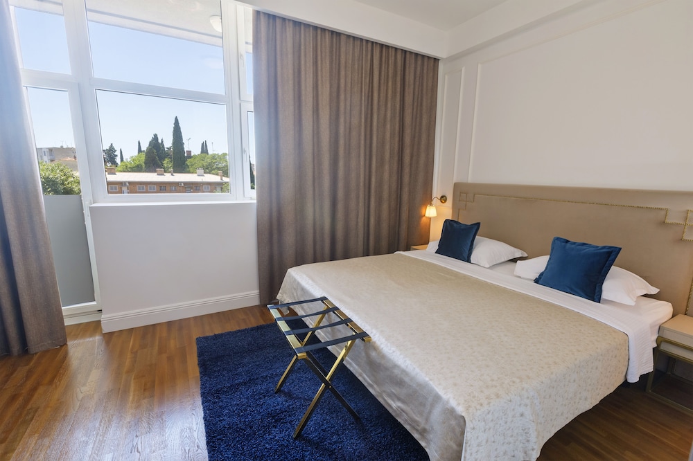 Art Hotel 31/80