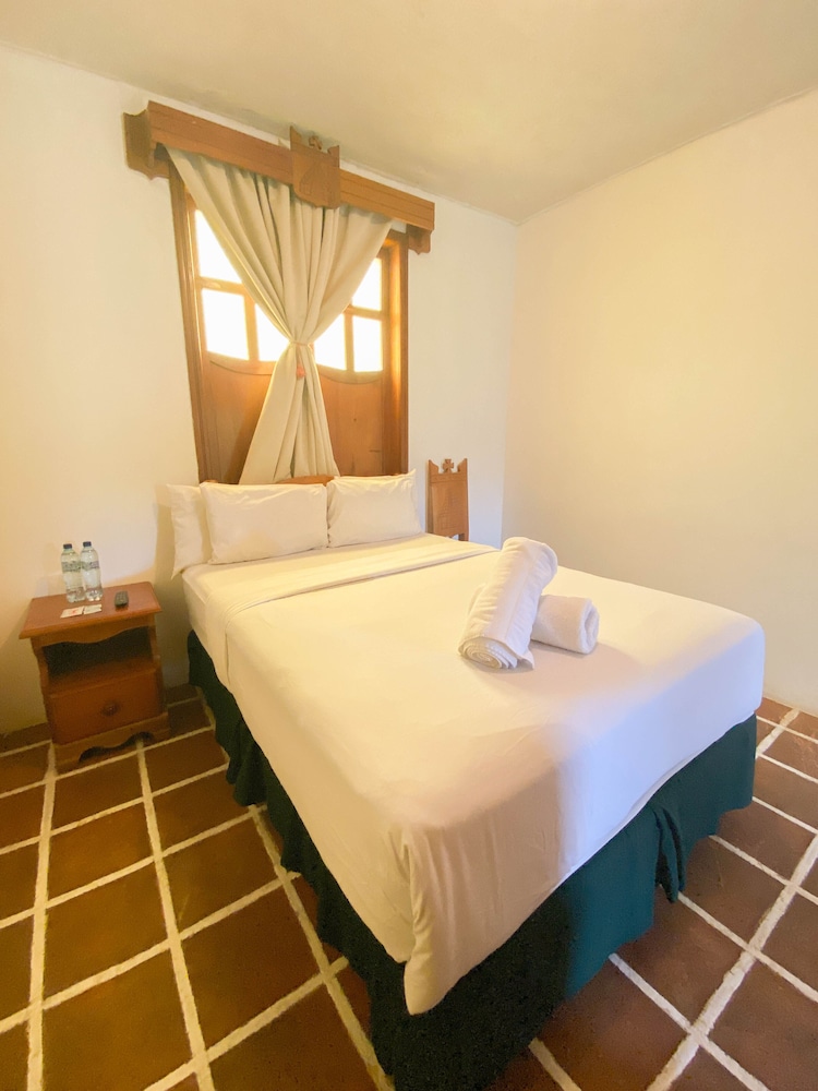 EL CARMEN SUITES 16/35
