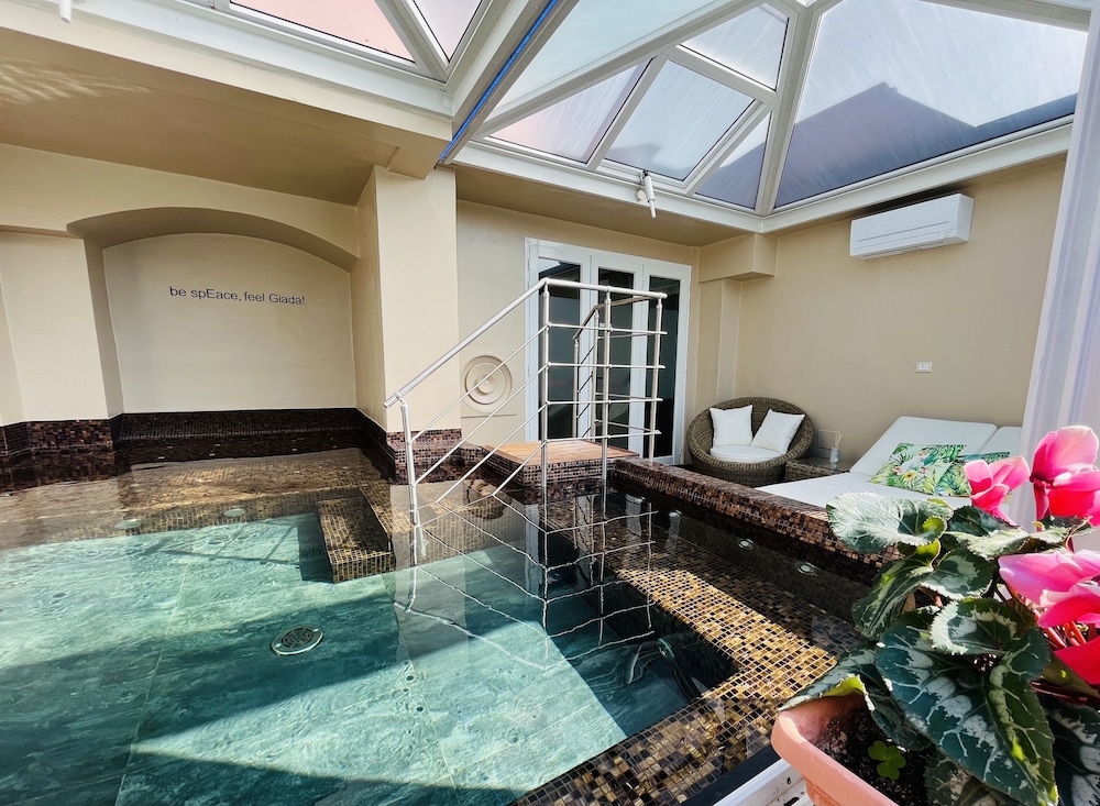 Villa Giada Resort 62/100