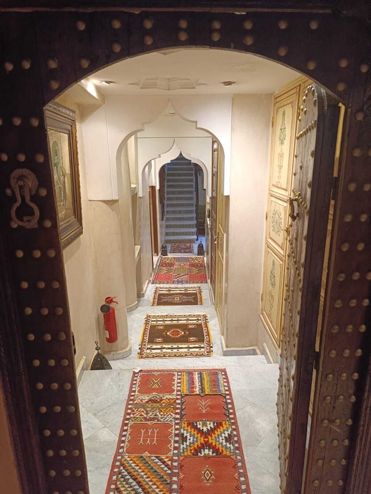 Riad Moullaoud 24/50