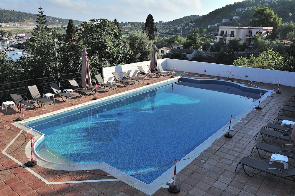 Anamar Skiathos 19/48
