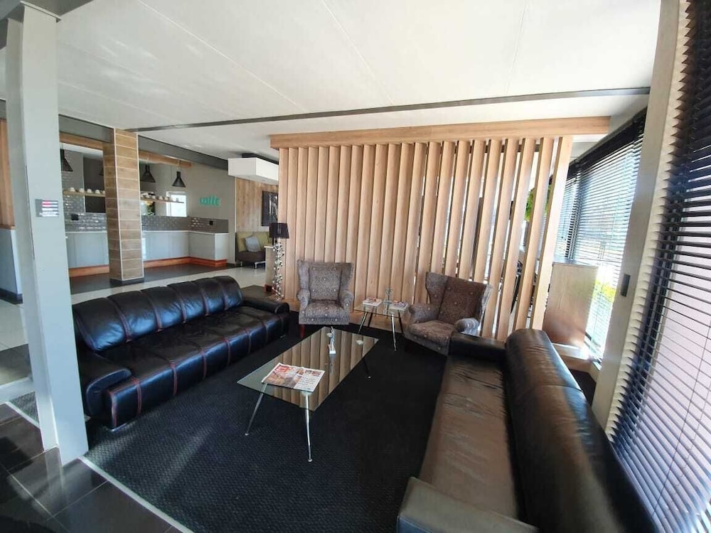 City Living Boutique Hotel 30/34