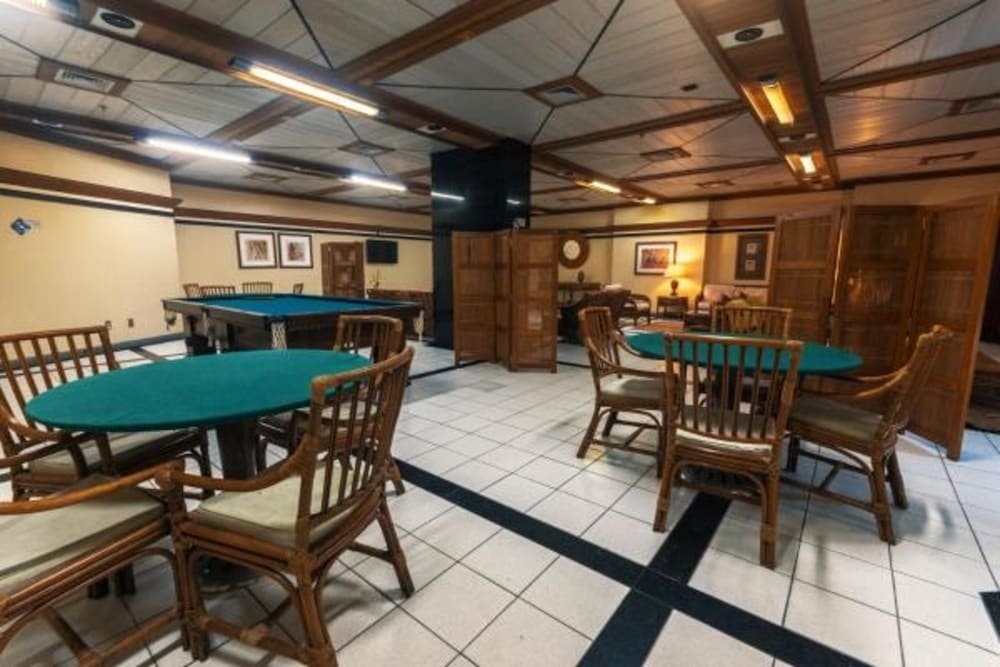Fiesta Bahia Hotel 77/90