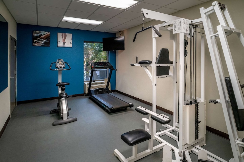Comfort Inn & Suites Grundy, VA 3/22