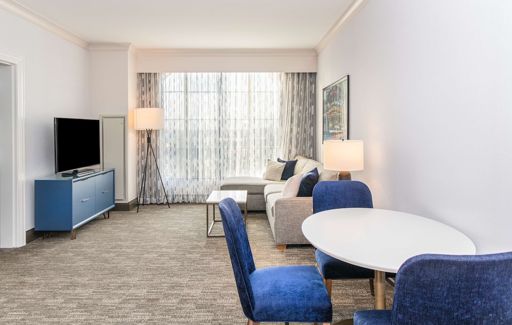 Hilton Columbus Polaris 60/85