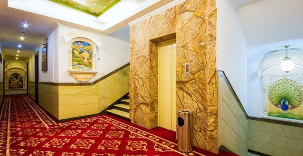 Nahargarh Haveli Hotel 38/52