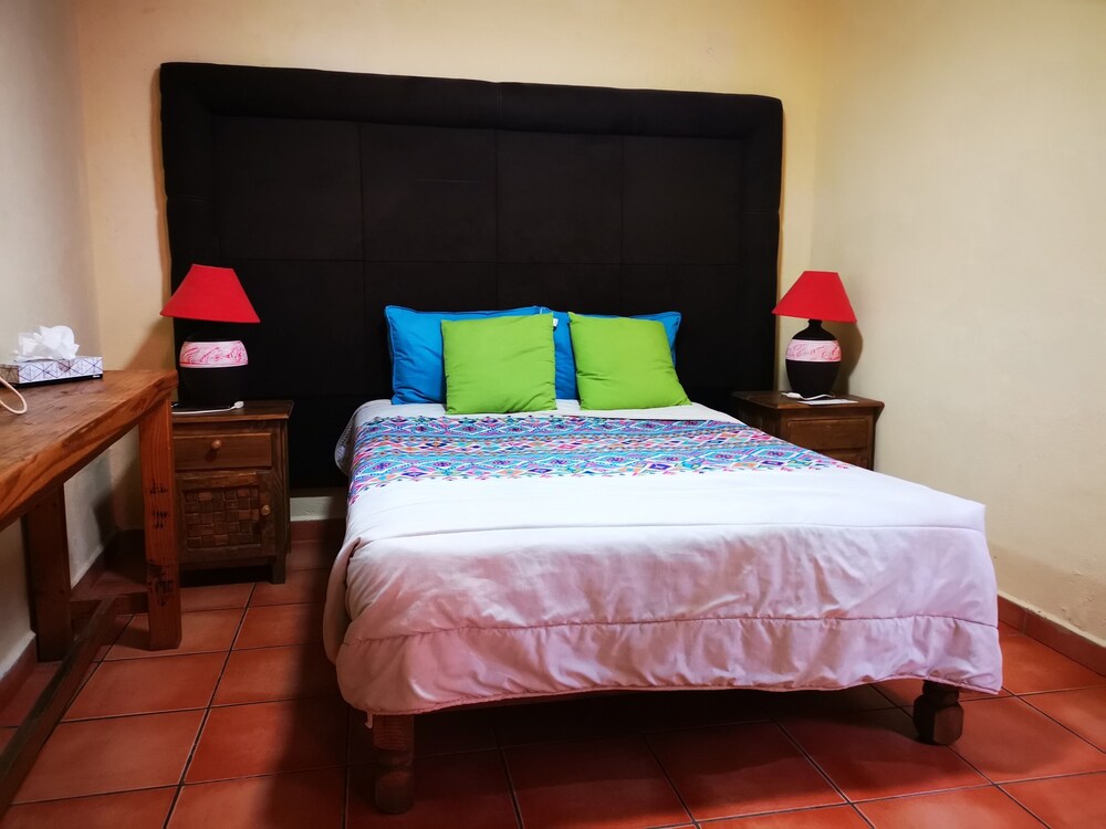 Hotel Chocolate Suites 11/50