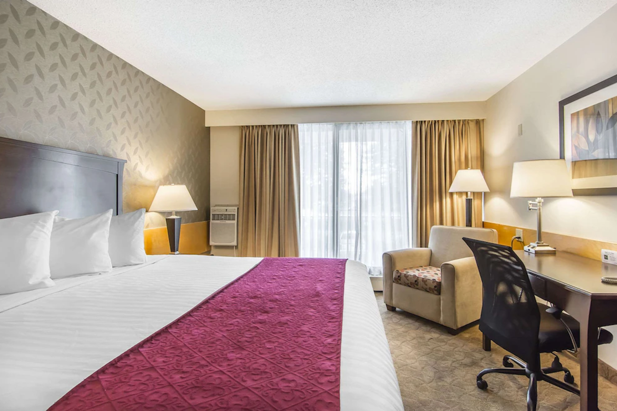 Prestige Riverside Lodge Quesnel 6/18