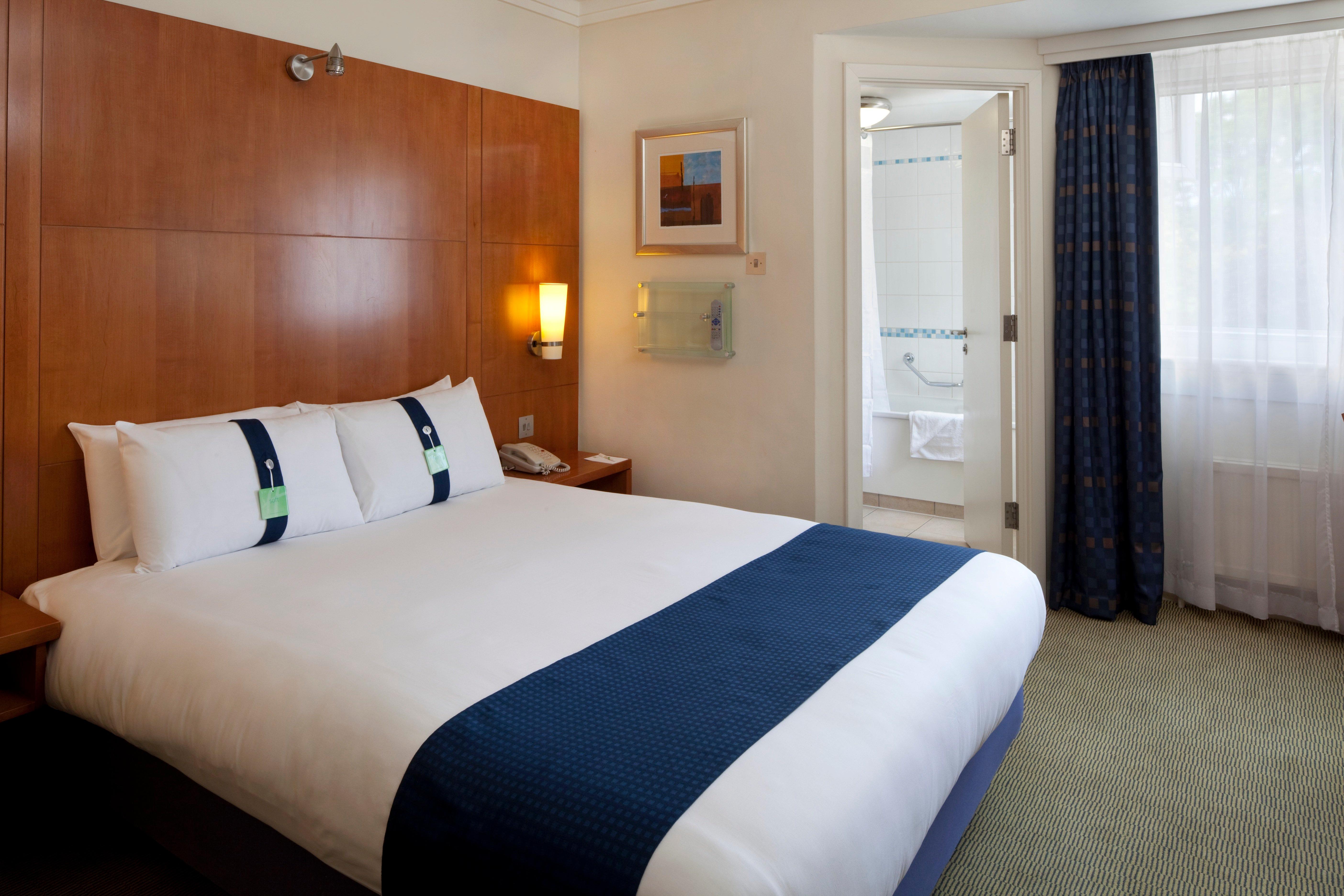Room, Double Bed