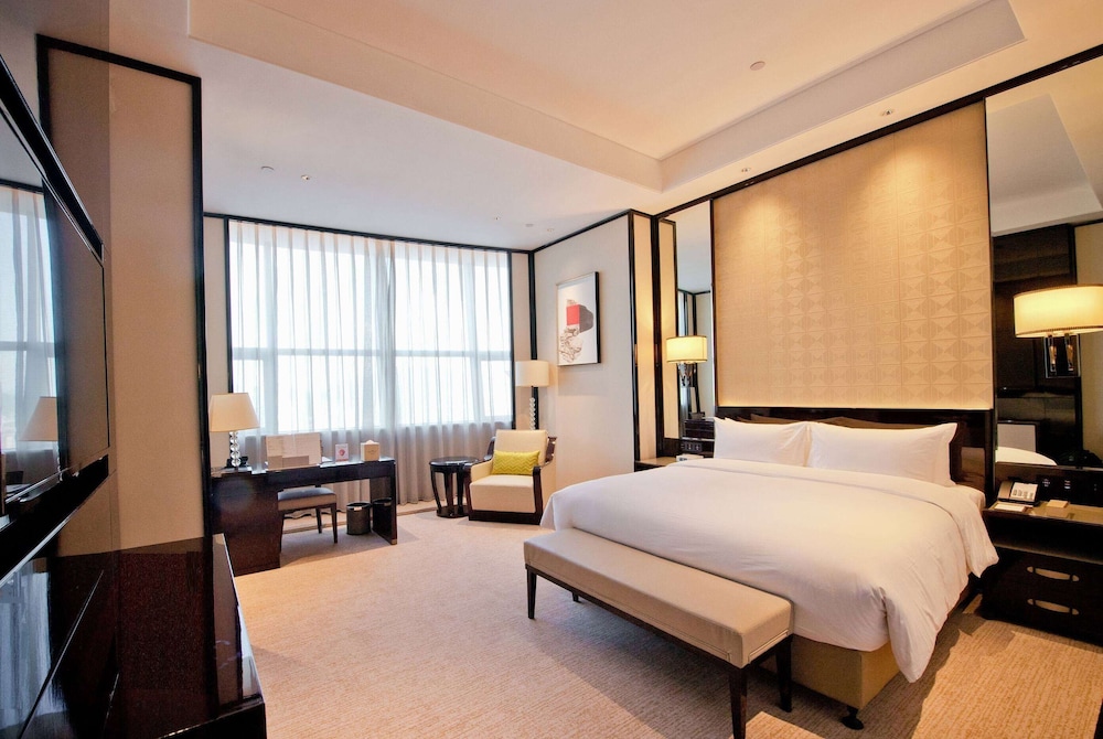 Howard Johnson Plaza By Wyndham Ningbo 7/50