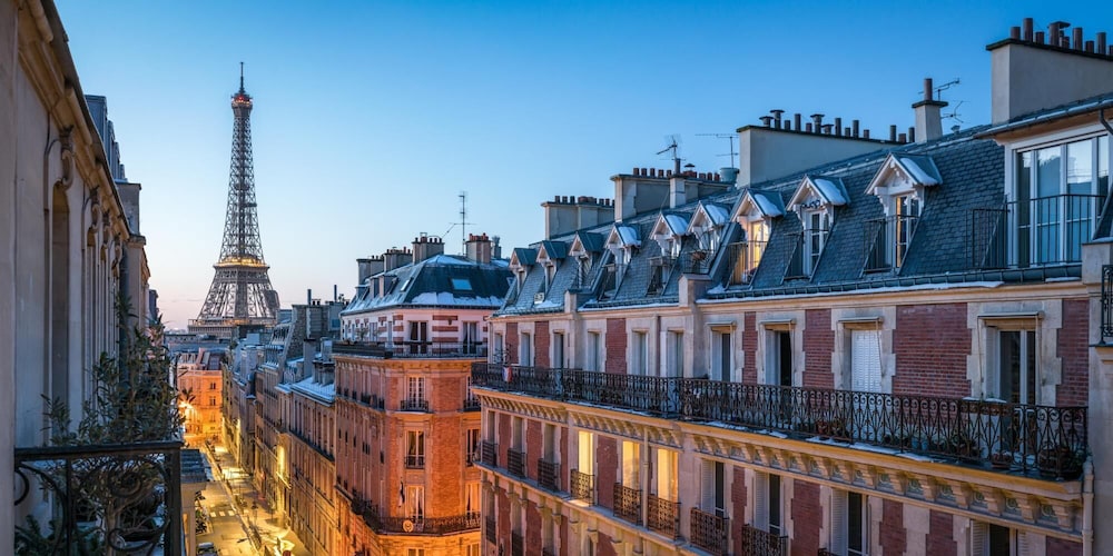 Timhotel Tour Eiffel in PARIS