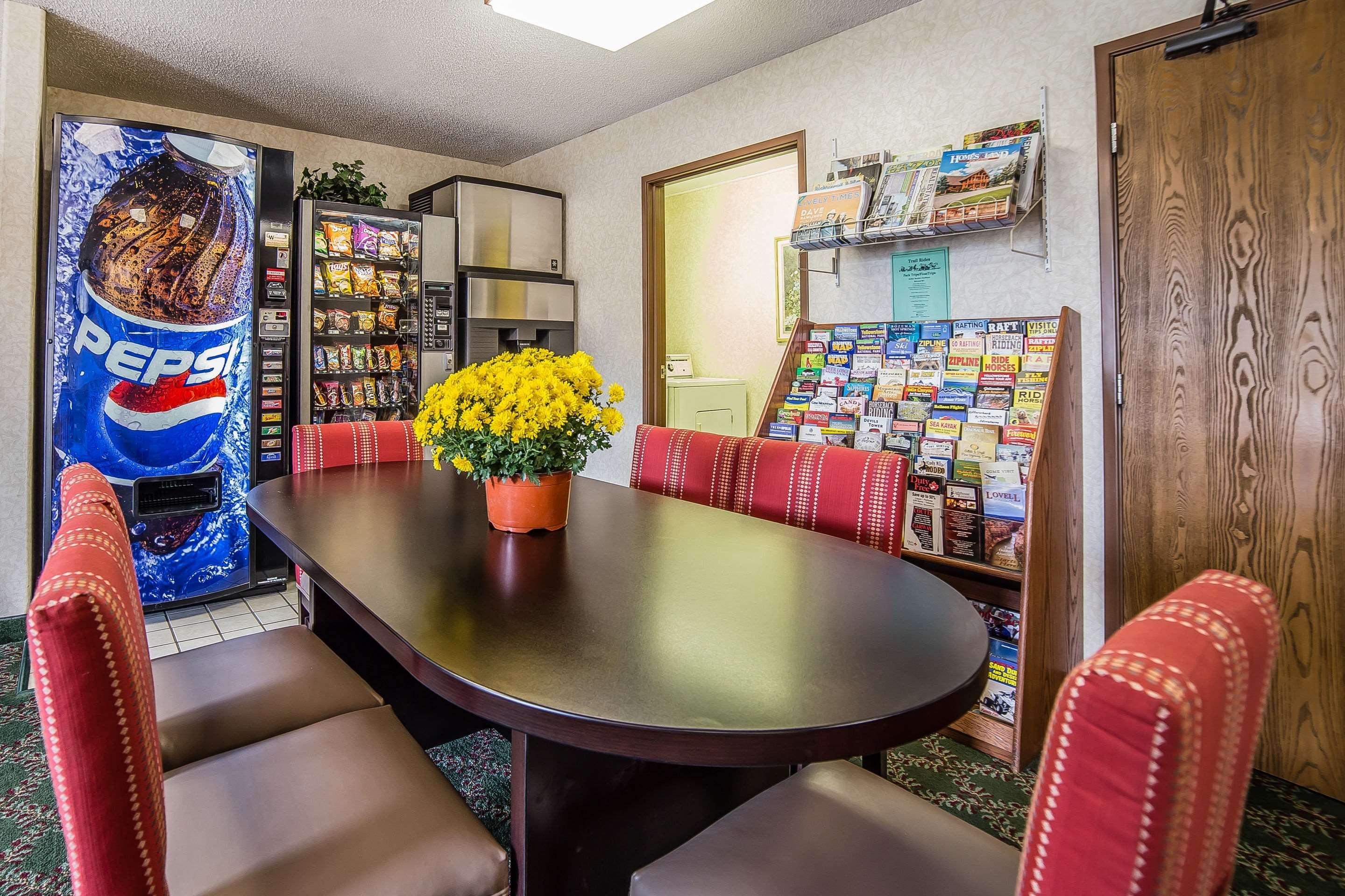Yellowstone River Inn and Suites 41/47