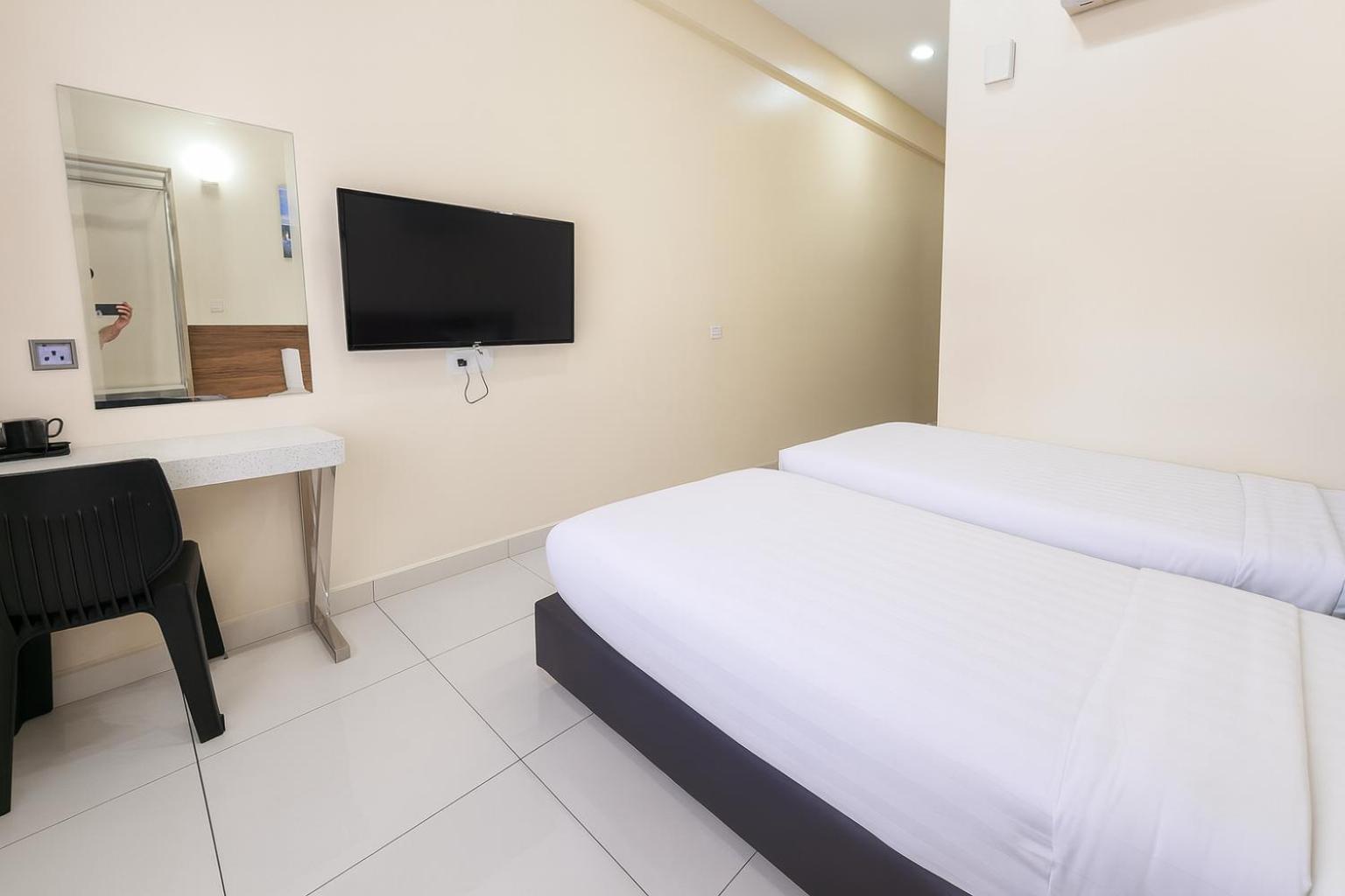 Capital O 89647 Atta Hotel 23/49