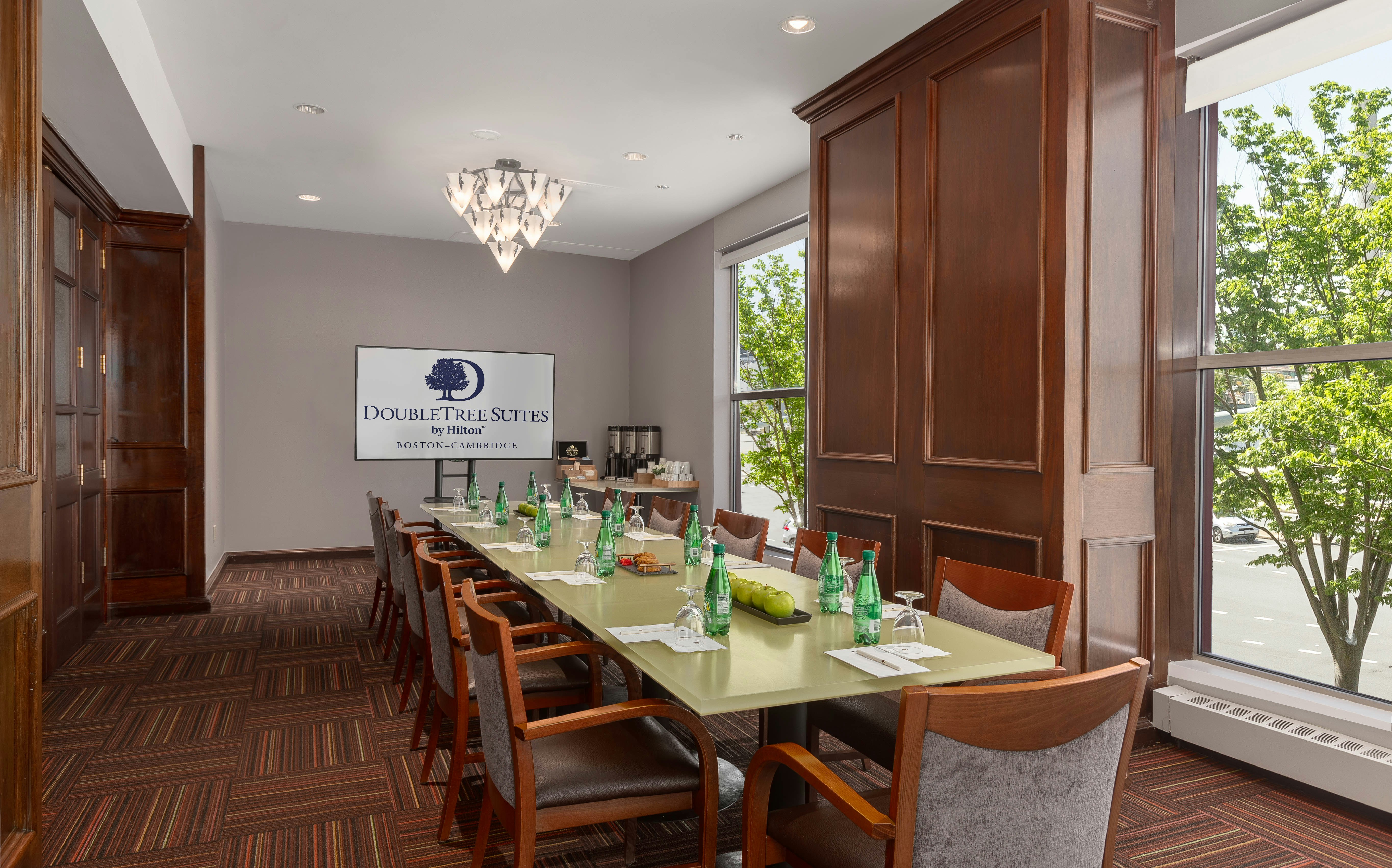 Doubletree Suites By Hilton Hotel Boston-Cambridge 67/76