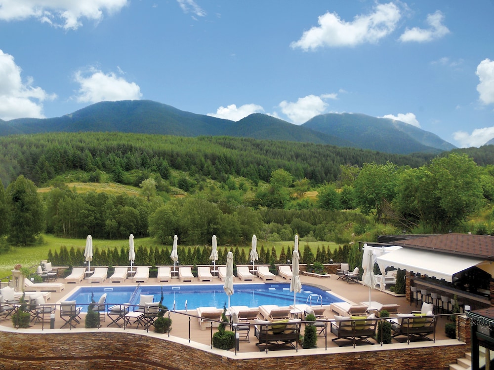Premier Luxury Mountain Resort 43/48