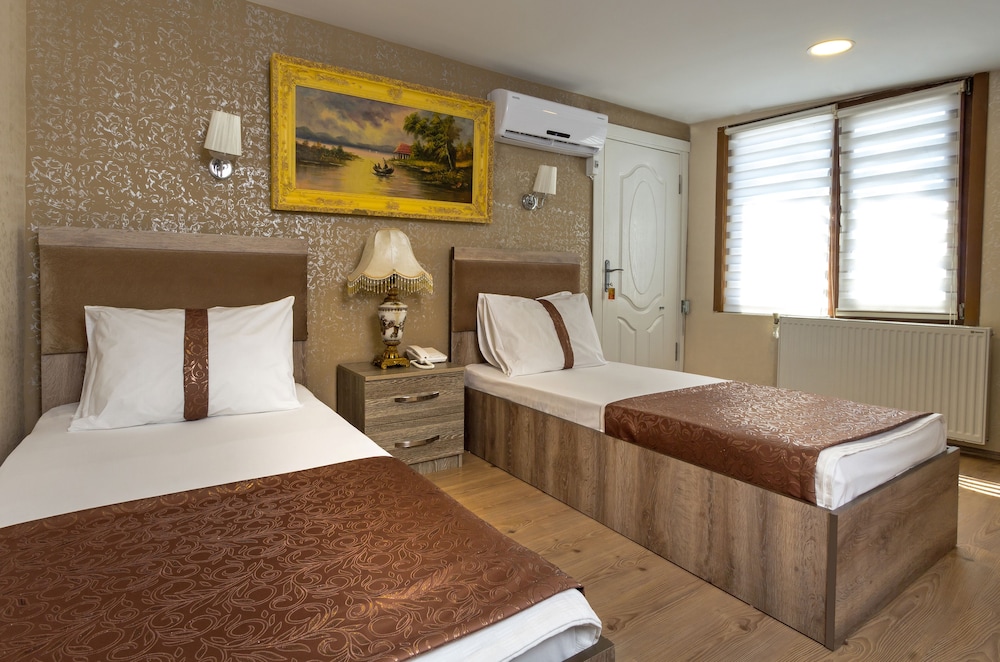 Carvan Hotel 23/55