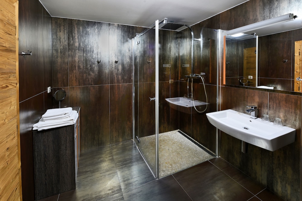 Kukucka Hotel 20/67