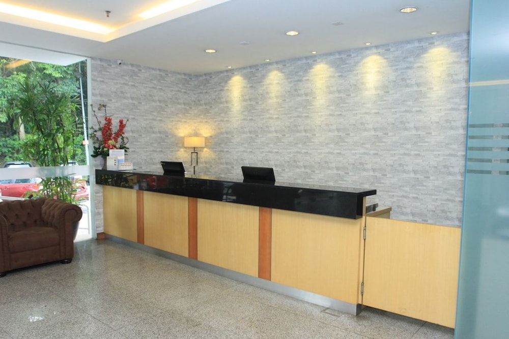 The Tres Hotel 7/67