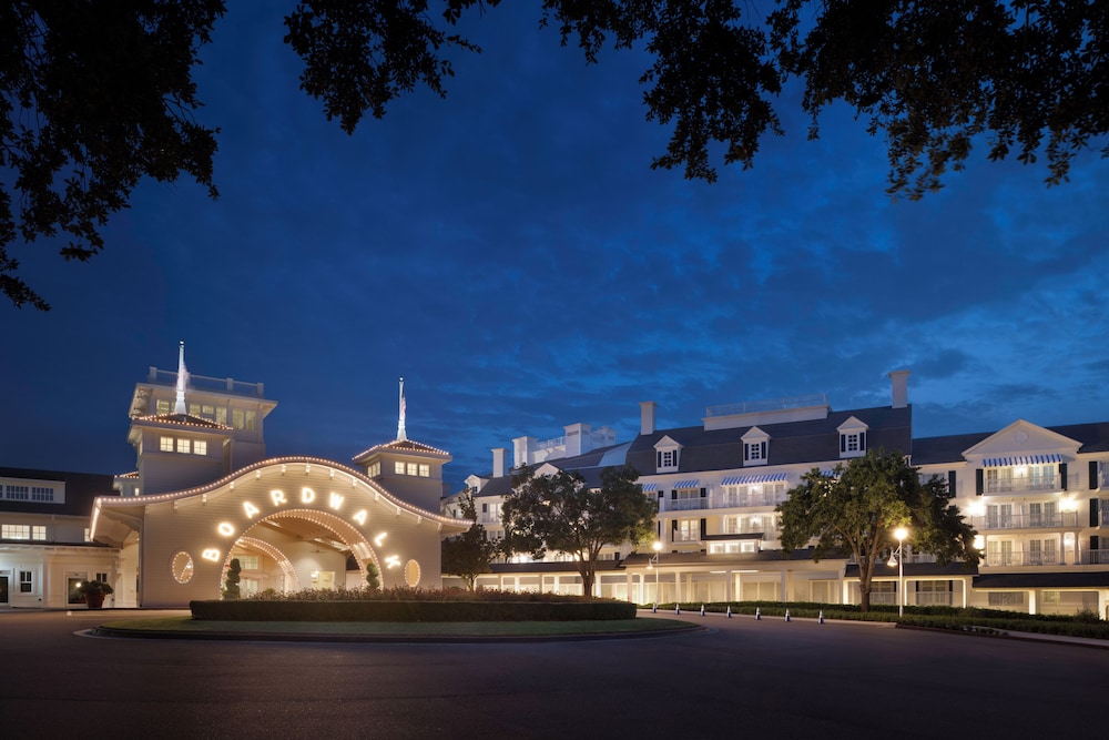 Disneys Boardwalk Inn 6/50