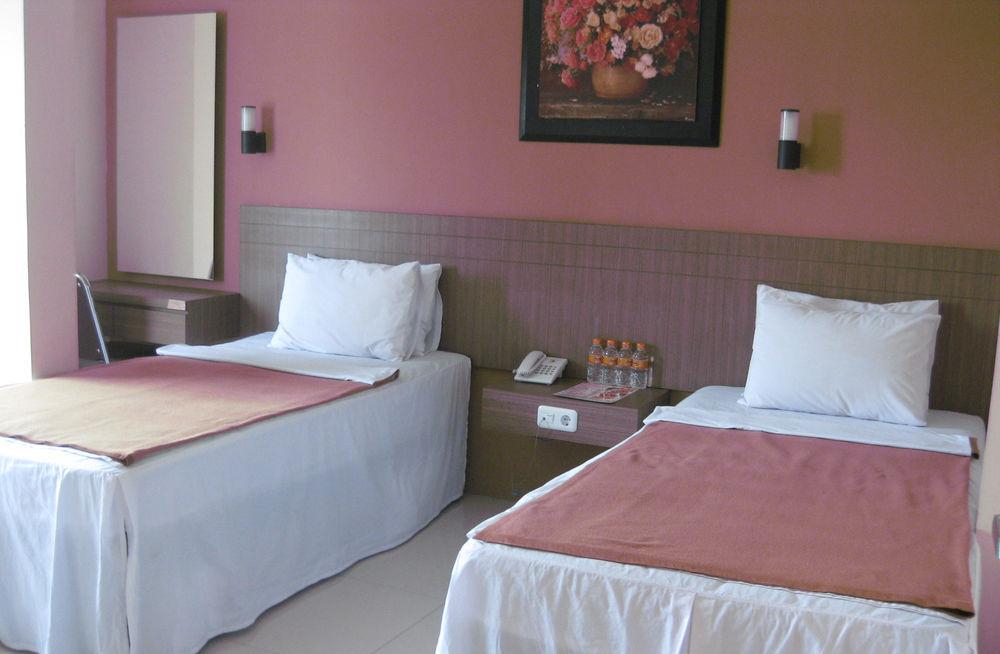 CASSADUA GUEST HOUSE 8/19