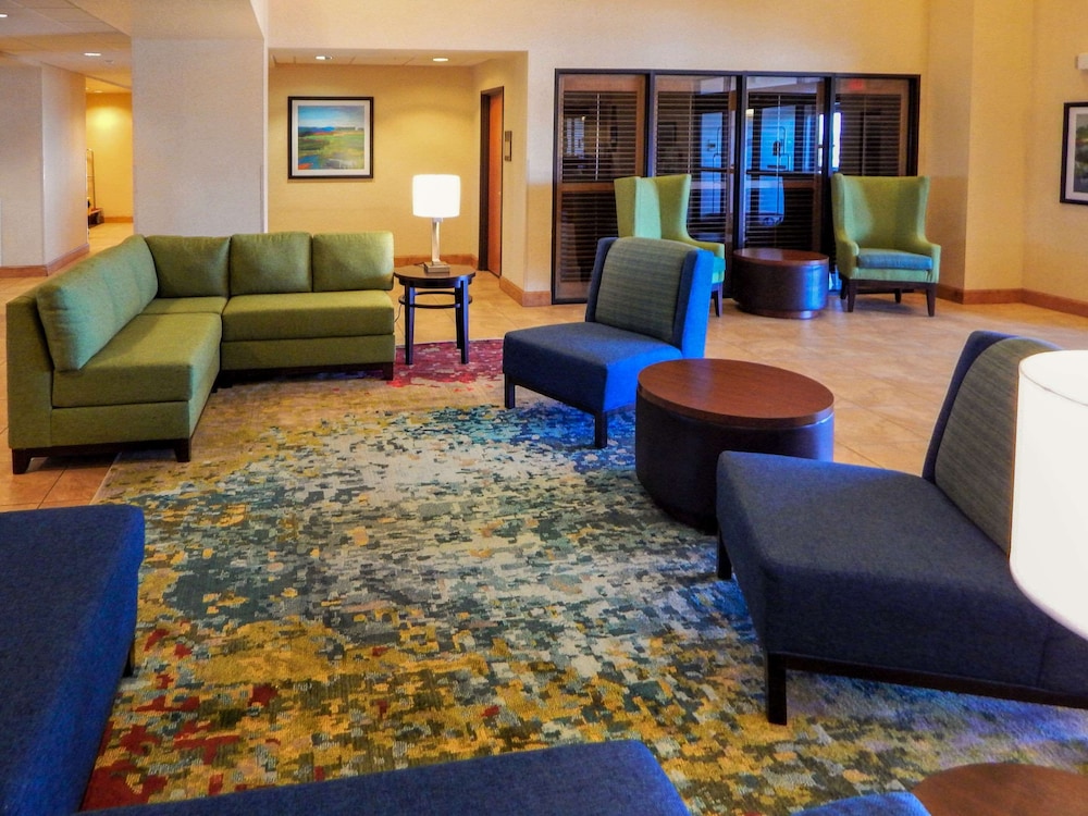 Comfort Inn Suites Sheridan 13/25