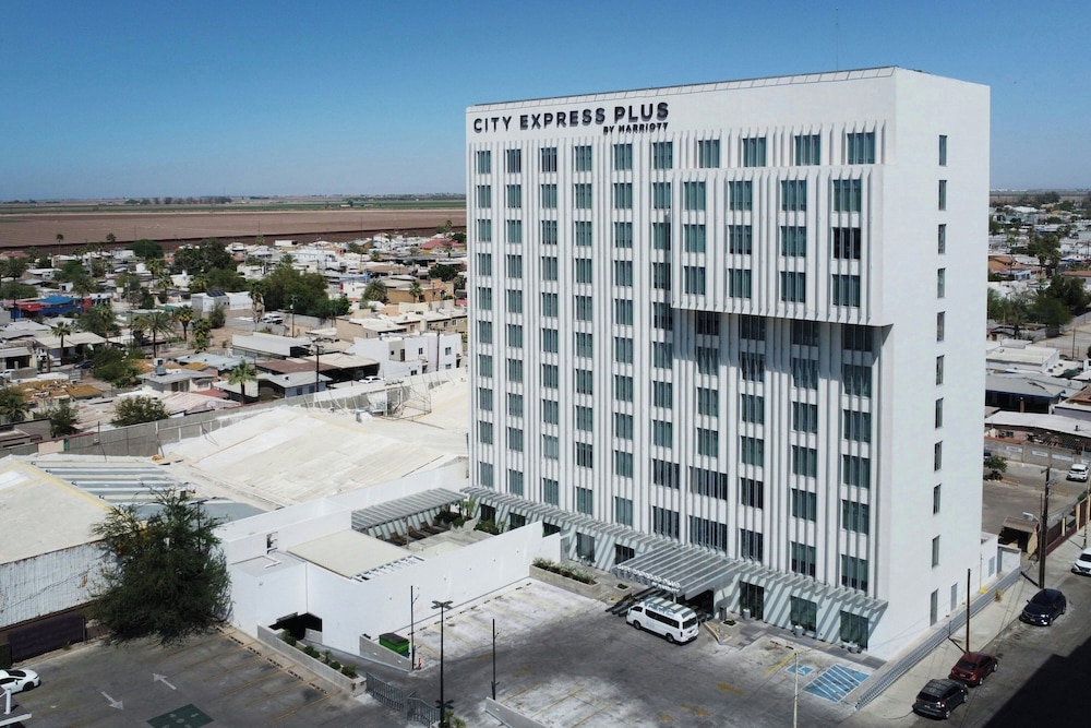 City Express Plus by Marriott Mexicali 6/53