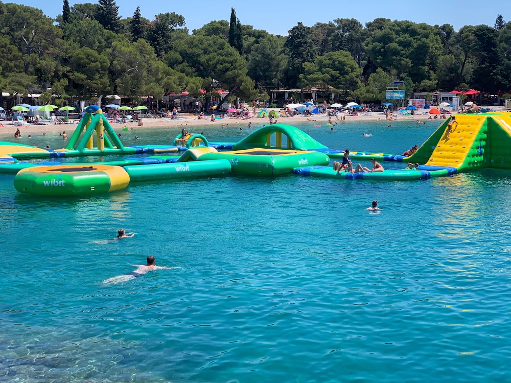 Adriatic 26/50
