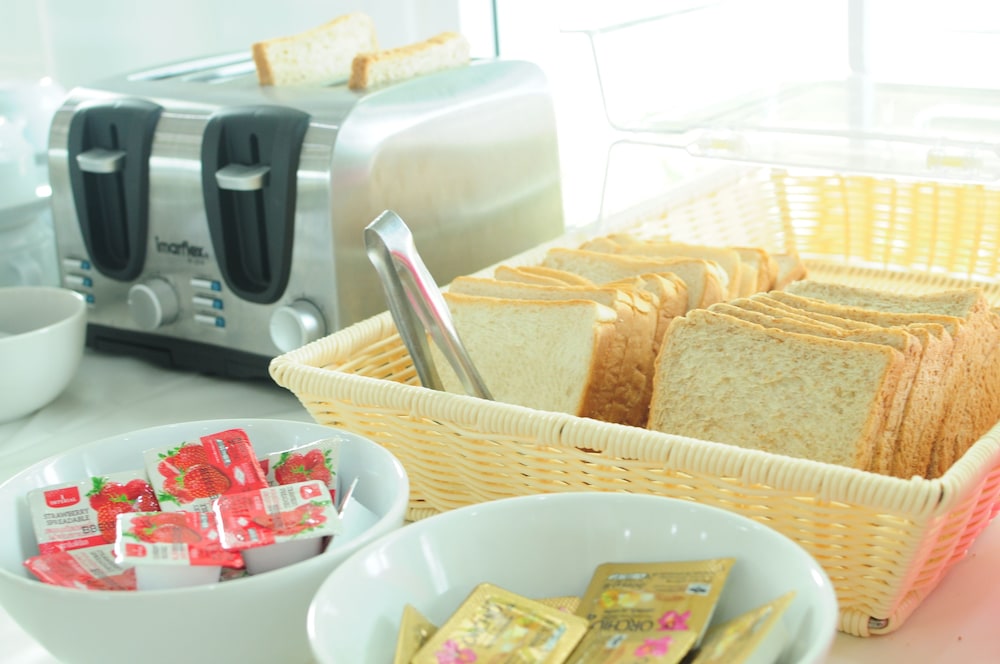 Montara Hotel & Resort Korat 18/30