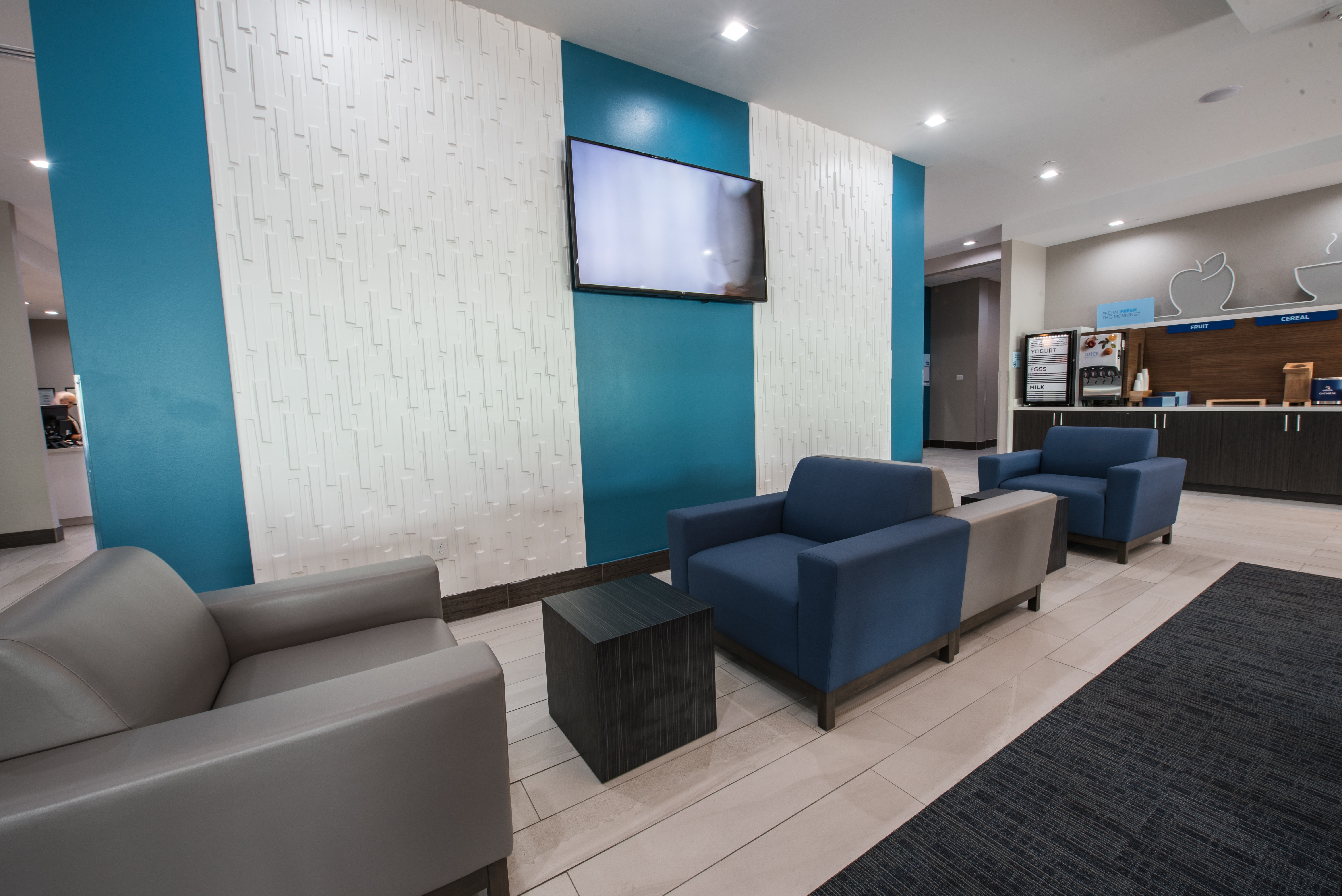 Holiday Inn Express Suites Houston Se Airport Area 44/71