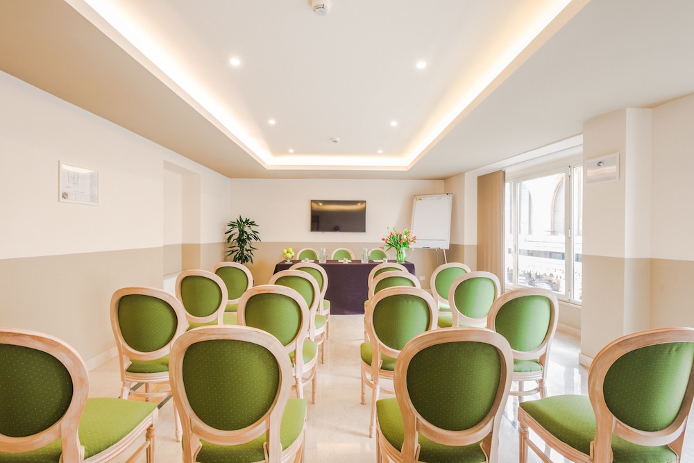Raeli Hotel Siracusa 27/30