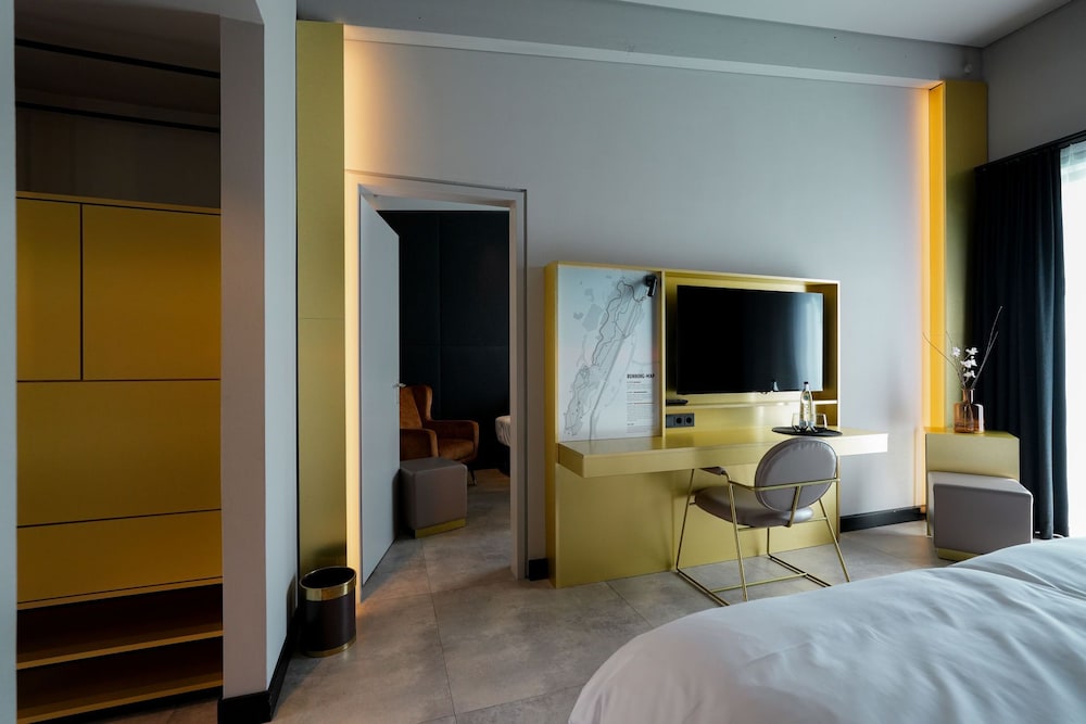 SportScheck Hotel 16/51