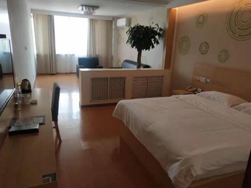 Green Tree Inn Yantai Zhifu Donglu Branch 15/39