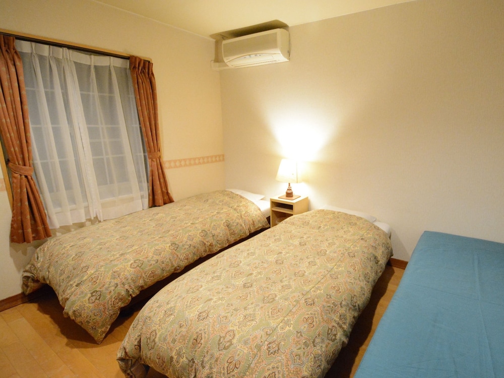 Pension Avenue 3/35