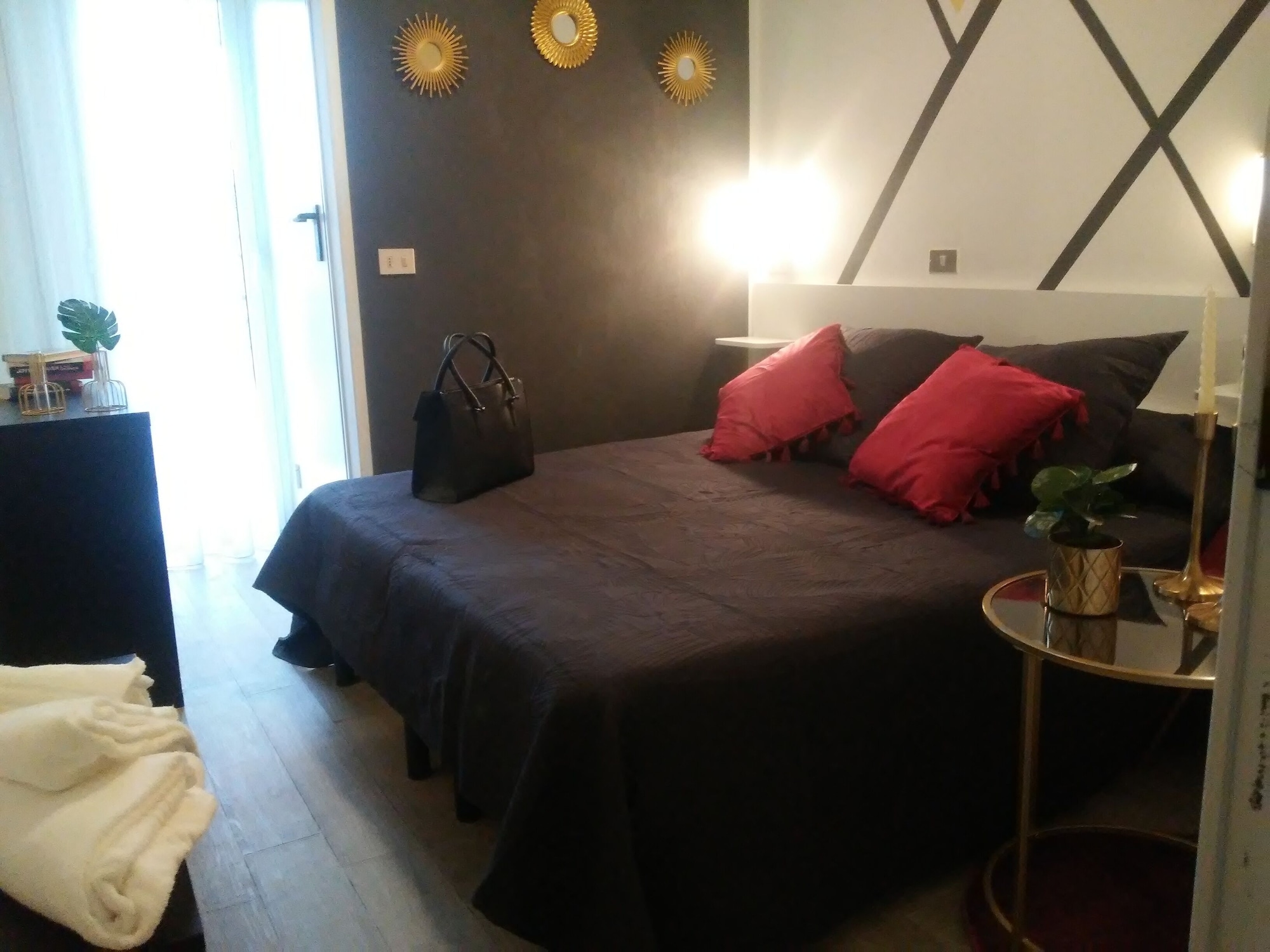ECONOMY, DOUBLE BED, BALCONY