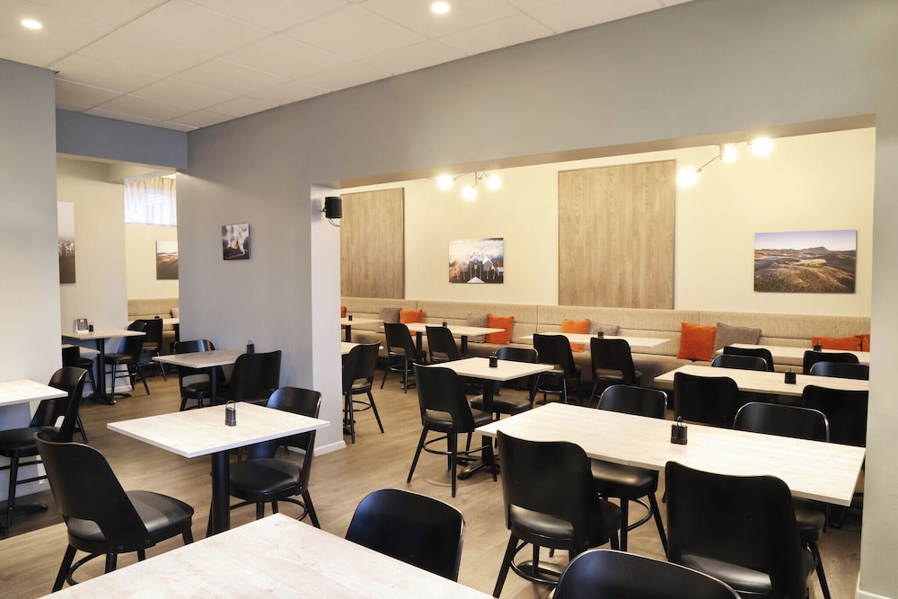 Fosshotel Baron 36/50