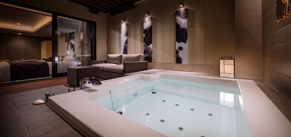 Hotel Zen Rikyu 12/20