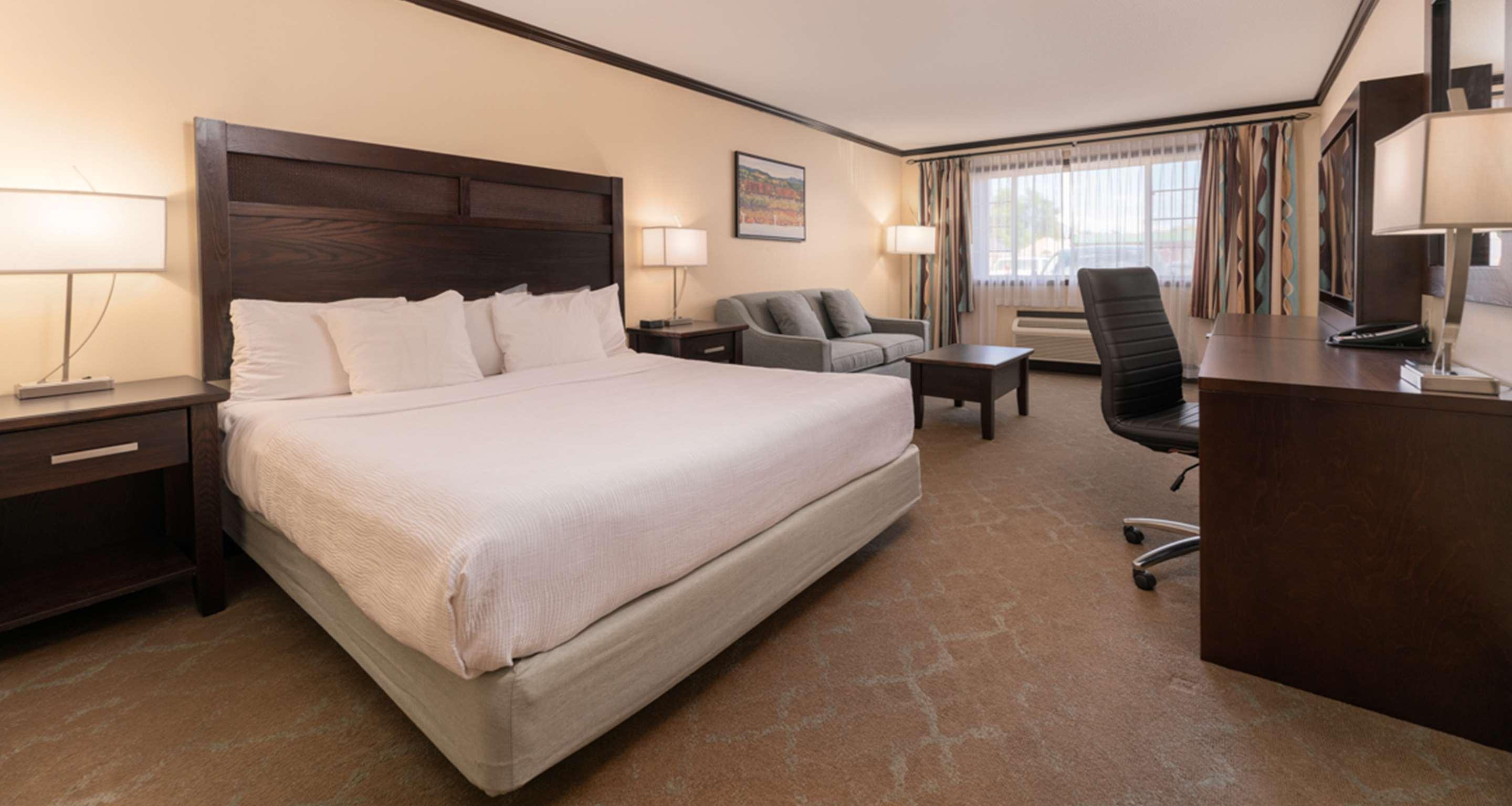 Room, King Bed