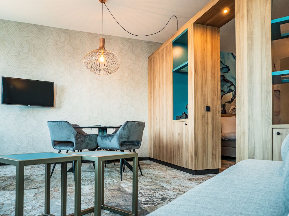 Fletcher Hotel Restaurant Scheveningen 36/47