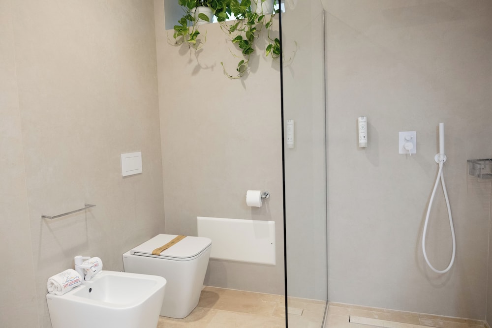 San Lorenzo Boutique Hotel & SPA 71/72