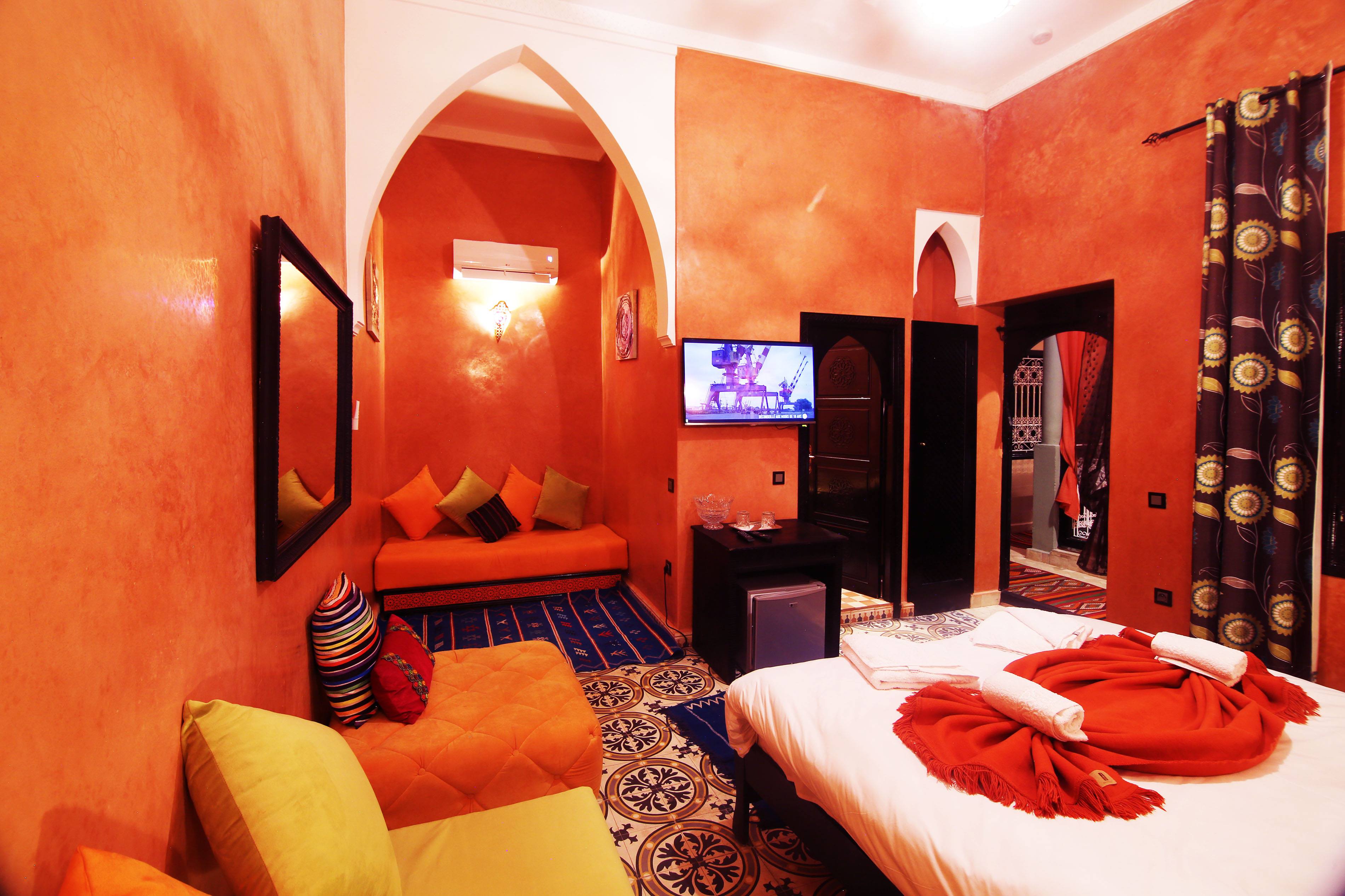Riad Luzia 23/50